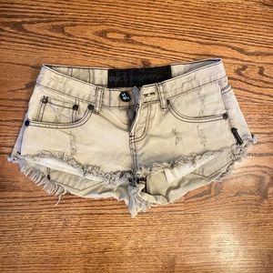 Never worn! One Teaspoon shorts